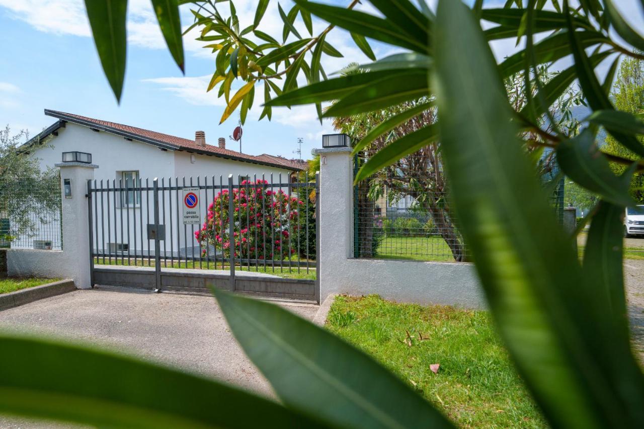 Casa Vacanza Acqua Dolce Maccagno Kültér fotó