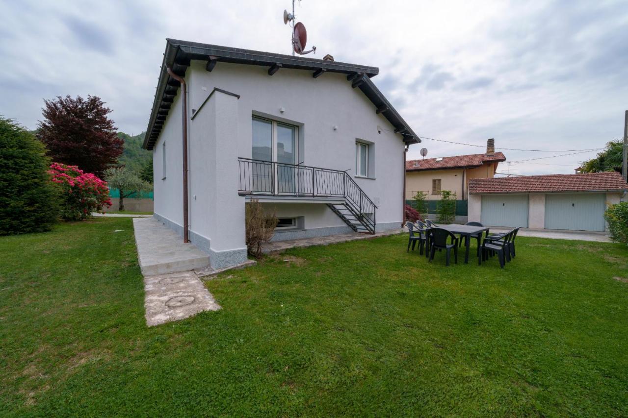 Casa Vacanza Acqua Dolce Maccagno Kültér fotó